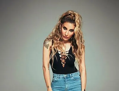 Best değil ‘Mest of’ albüm!