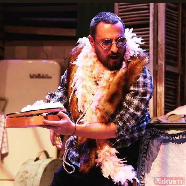 'Ortada adam yok' demişti! Hafsanur Sancaktutan'ın yeni aşkı İnci Taneleri'nden çıktı! Adı Barış Alper Yılmaz'la anılan ünlü oyuncu gönlünü... - 10