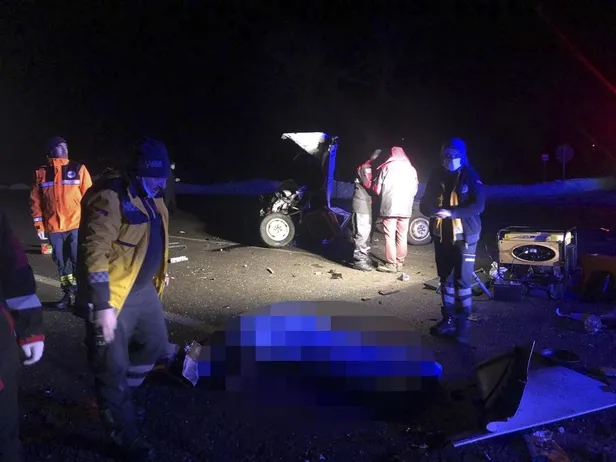 Son dakika: Sivas’ın İmranlı ilçesi yakınlarında otobüs kazası: Ölü ve yaralılar var-2