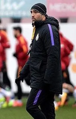 İşte Galatasaray'dan gidecek isimler