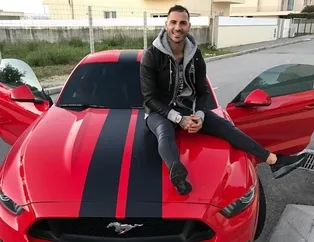 Ünlüler ve otomobilleri