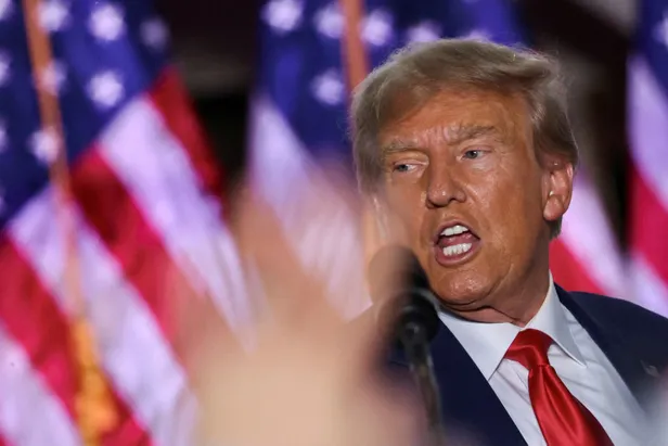 trump-davasi-basladi-eski-baskan-canli-yayina-katilmadi-1694068631501.jpg Trump davası başladı: Eski başkan canlı yayına katılmadı-4