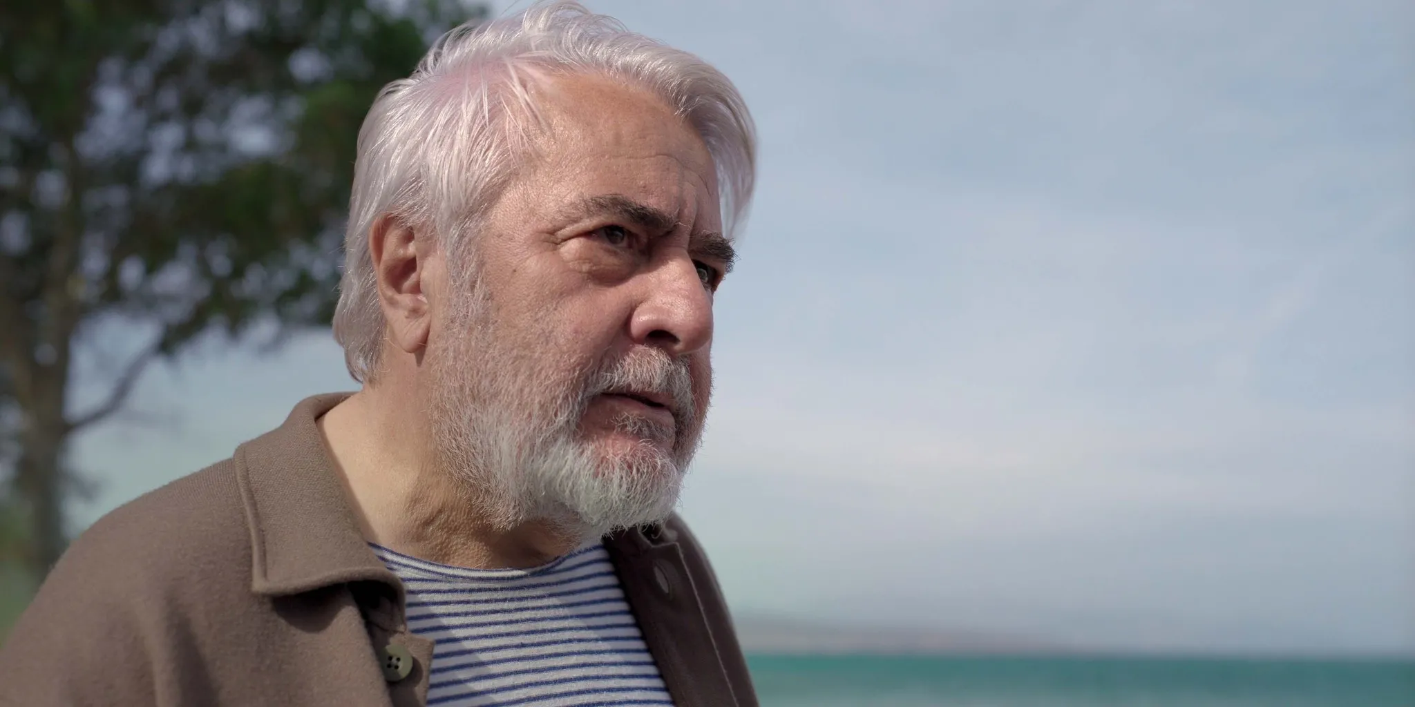 Kağıt üzerinde hala evliler! Uğur Yücel'in 42 yıllık eşi bakın hangi oyuncu çıktı! - 4