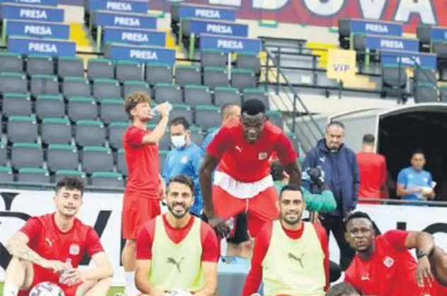 Sivasspor, Petrocub karşısında avantaj peşinde!