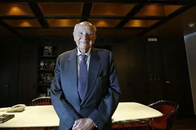 Devlet hizmet madalyası alan Yahudi iş insanı Jak Kamhi yaşamını yitirdi