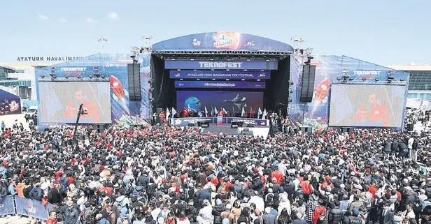 TEKNOFEST'te ilk gününden yoğun ilgi! Bugüne dek 11 milyon genci ağırlayan dev şölen başladı