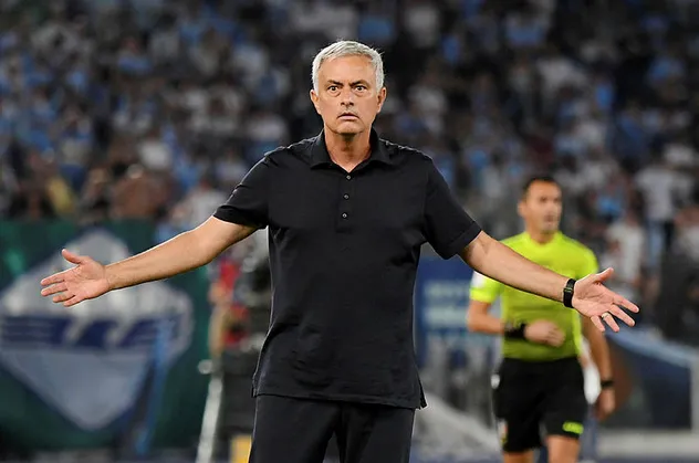 Jose Mourinho Bodo Glimt'ten 6 gol yemenin faturasını Romalı futbolculara kesti