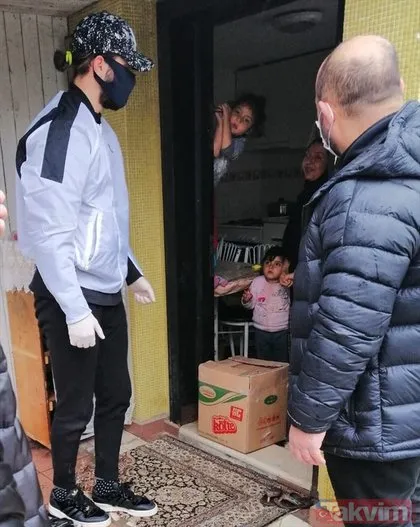 Milli futbolcu Yusuf Yazıcı ihtiyaç sahiplerine gıda yardımı yaptı