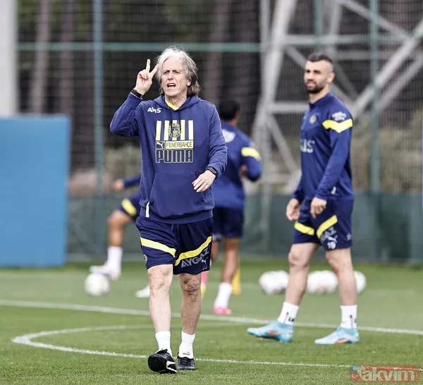 Fenerbahçe'den Galatasaray'a dev çalım! Dünya yıldızı orta saha... - 14