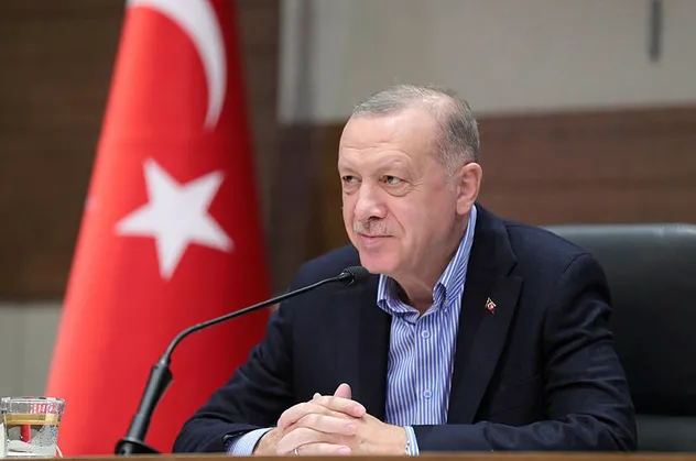 Başkan Erdoğan'dan "D-8 ile Yeni Bir Dünya" temalı uluslararası zirveye önemli mesaj!