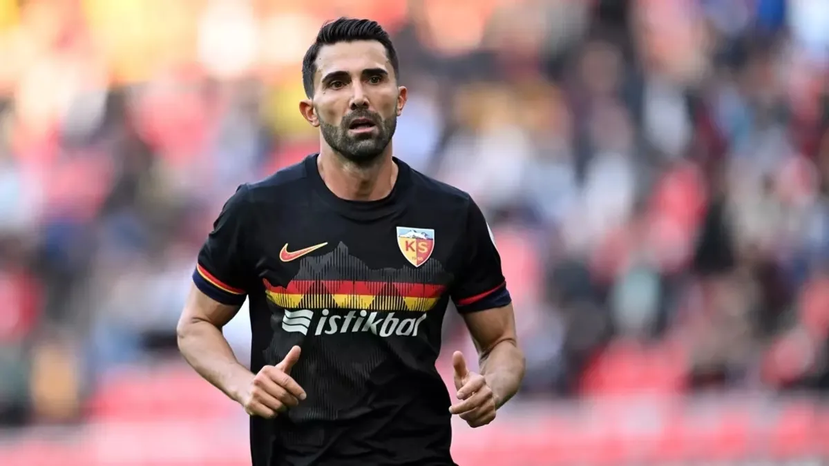 Hasan Ali Kaldırım Amedspor ile anlaştı
