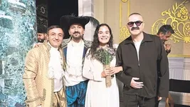 Kahkahaya devam: Ketenpere serisi devam ediyor! Kadro göz doldurdu