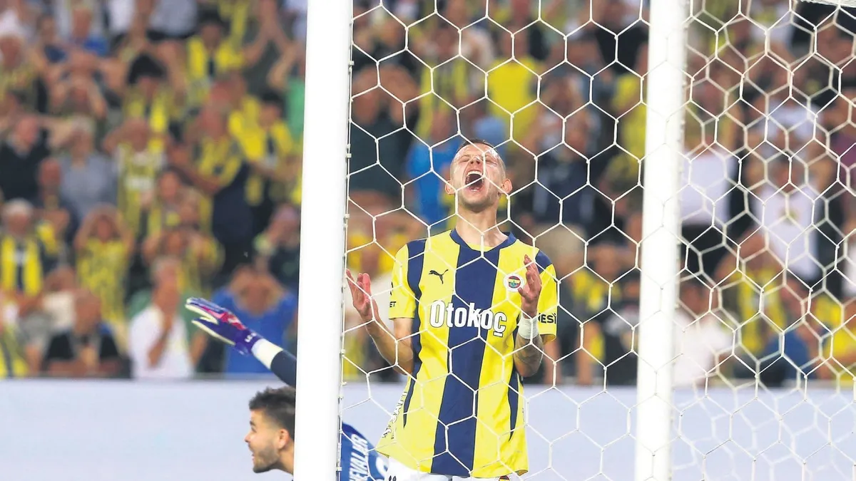 Fenerbahçe, Lille karşısında uzatmalarda yıkıldı! Şampiyonlar ligi özlemi 16 yıla çıktı