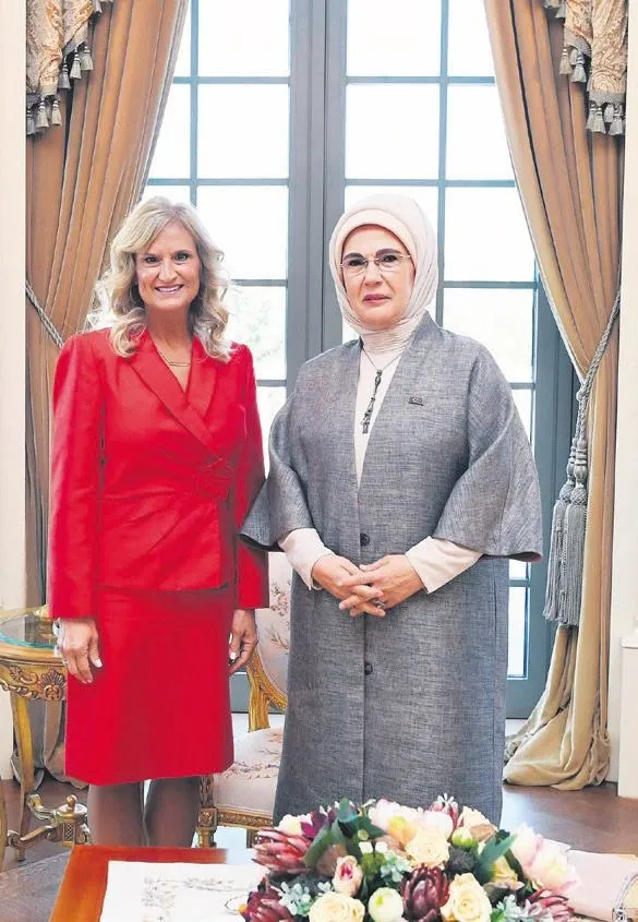 tek-umut-turkiye-baskan-erdogan-bir-kez-daha-tahil-krizini-cozmek-icin-adim-atti-1667346292953.jpeg Tek umut Türkiye! Başkan Erdoğan, bir kez daha tahıl krizini çözmek için adım attı-3