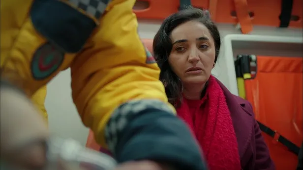 kardeslerim-40-bolum-canli-izle-atv-canli-yayin-ile-kardeslerim-son-bolum-izle-1645290783792.jpg Kardeşlerim 40. bölüm izle! ATV canlı yayın ile Kardeşlerim son bölüm izle-2