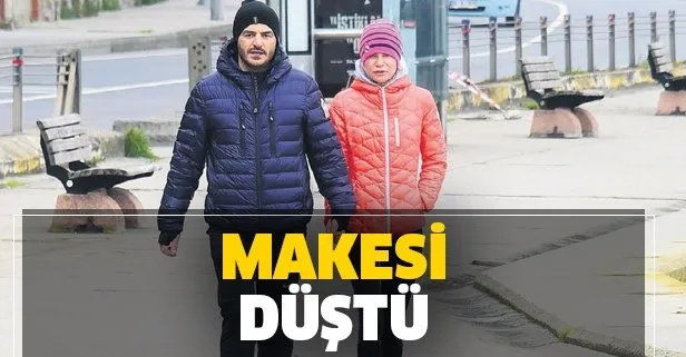 Maskesi düştü!