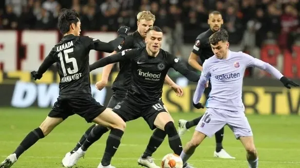 barcelona-eintracht-frankfurt-canli-mac-izle-exxen-uefa-sampiyonlar-ligi-barcelona-frankfurt-canli-izle-bedava-1649960491904.jpeg Barcelona Eintracht Frankfurt CANLI MAÇ İZLE- Exxen! UEFA Şampiyonlar Ligi Barcelona - Frankfurt canlı izle bedava şifresiz kesintisiz!-4