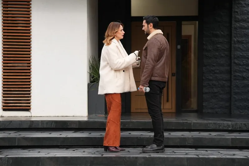 ruya-gibi-dizisinde-celil-nalcakan-vedasi-unlu-oyuncu-kadrodan-ayrildi-1770645412190.jpg Rüya Gibi dizisinde Celil Nalçakan vedası: Ünlü oyuncu kadrodan ayrıldı-5