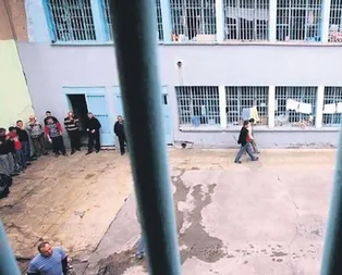 Bir koğuş ’Öykü’sü!