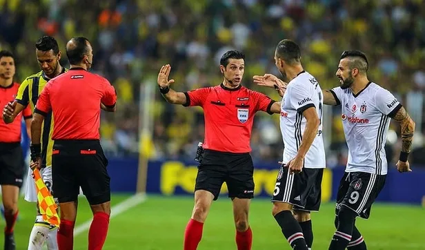 Ahmet Çakar, Palabıyık'ı bombaladı-6