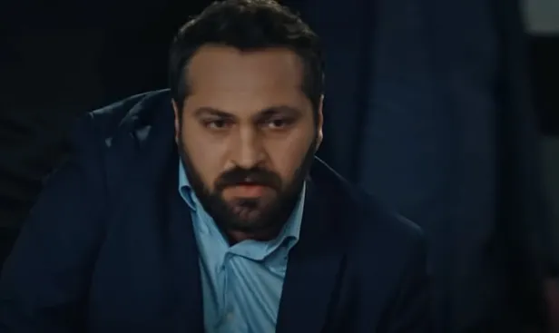 cikis-yaptigi-an-ilyasi-oldurelim-edho-185-bolum-fragmani-at-izi-it-izine-karisiyor-affi-olmayacak-1615177822006.jpg Çıkış yaptığı an İlyas'ı öldürelim! EDHO 185. bölüm fragmanı: At izi it izine karışıyor affı olmayacak-3