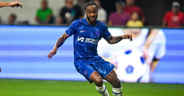 Chelsea Raheem Sterling'in sözleşmesini feshetti