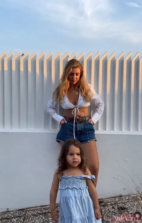 Hande Erçel’in 3,5 yaşındaki minik yeğeni kanserle mücadele ediyordu! Gamze Erçel kızı Mavi’nin son sağlık durumunu açıkladı! - 9