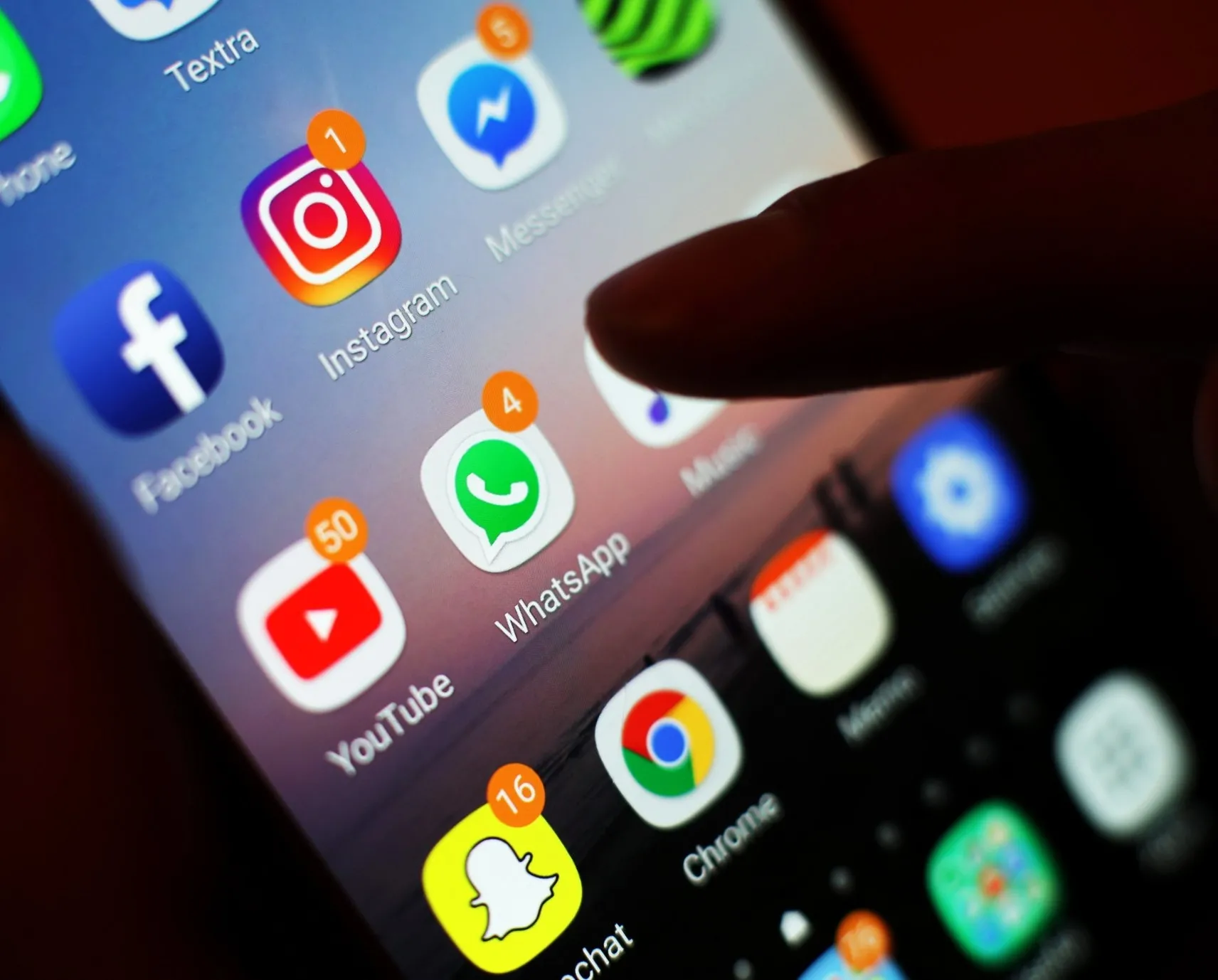 Sosyal medya fenomenlerine kötü haber