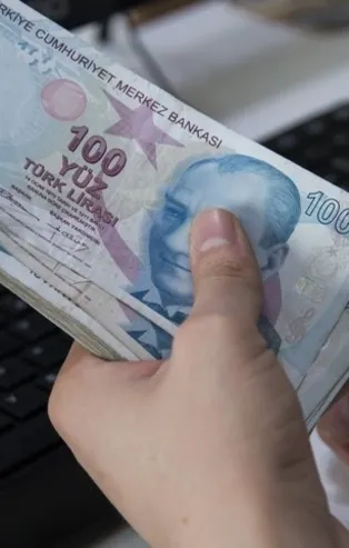 Emekliye çifte bayram! SSK, Bağ-Kur ve memur emeklileri zamlı maaş ve ikramiyelerini ne zaman alacak?