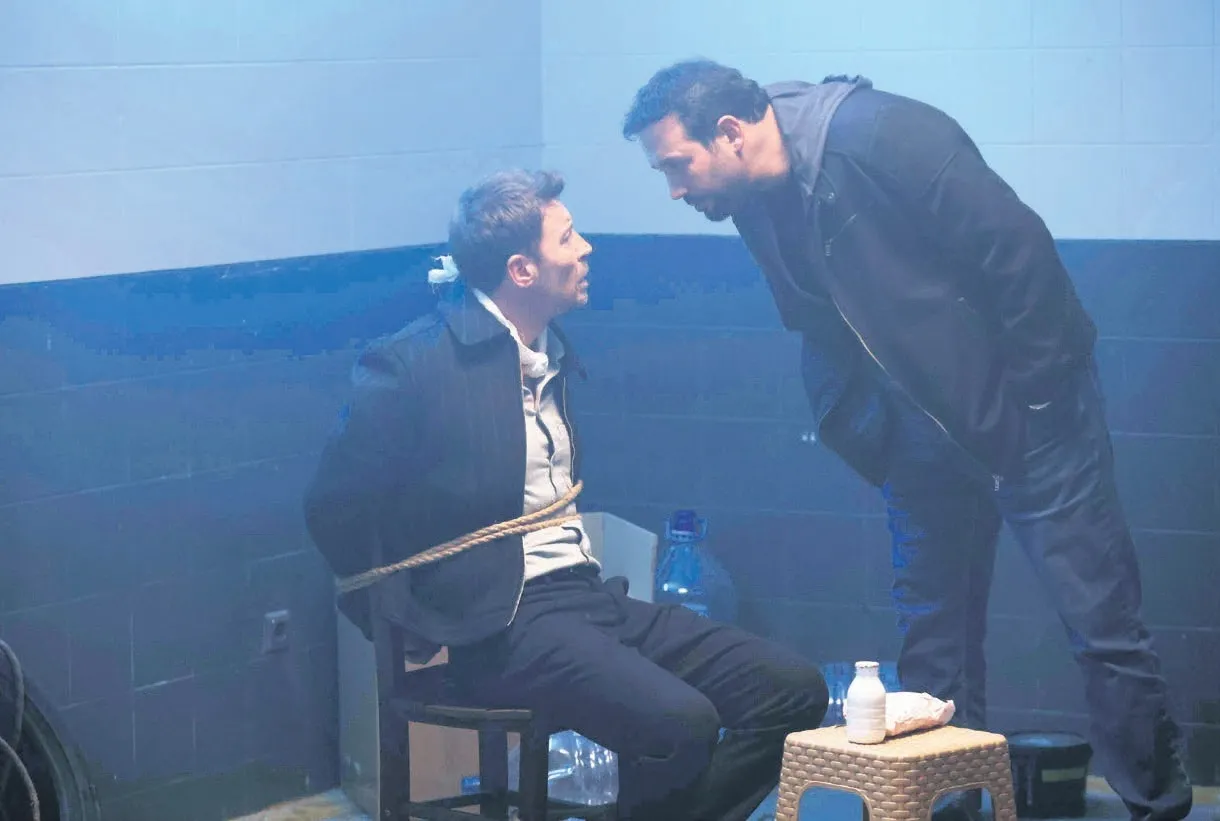 Emel’in kirli oyunu