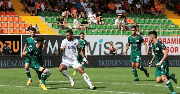Alanyaspor evinde Giresunspor'la 1-1 berabere kaldı