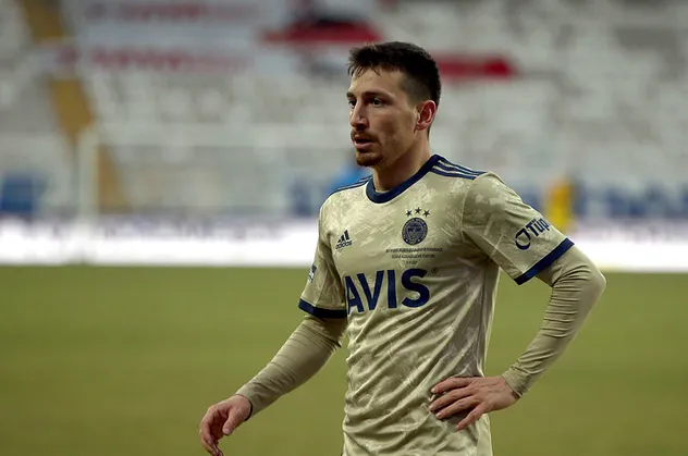 Mert Hakan Yandaş'ın "büyük" sendromu! Fenerbahçe'de gözden düştü