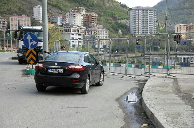 Artvin Borçka'da karantina başladı! Giriş ve çıkışlar kapatıldı