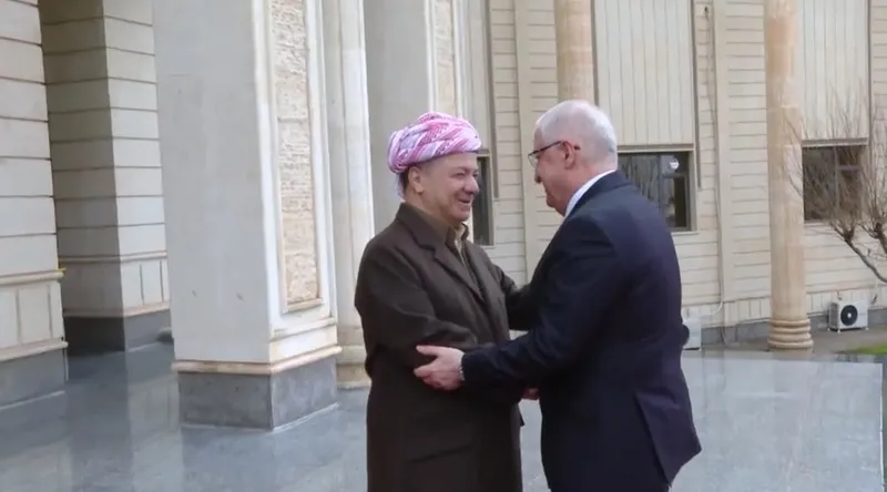 son-dakika-milli-savunma-bakani-yasar-guler-barzani-ile-gorustu-1707302757630.jpeg Son dakika: Milli Savunma Bakanı Yaşar Güler, Neçirvan Barzani ve Mesud Barzani ile görüştü-2