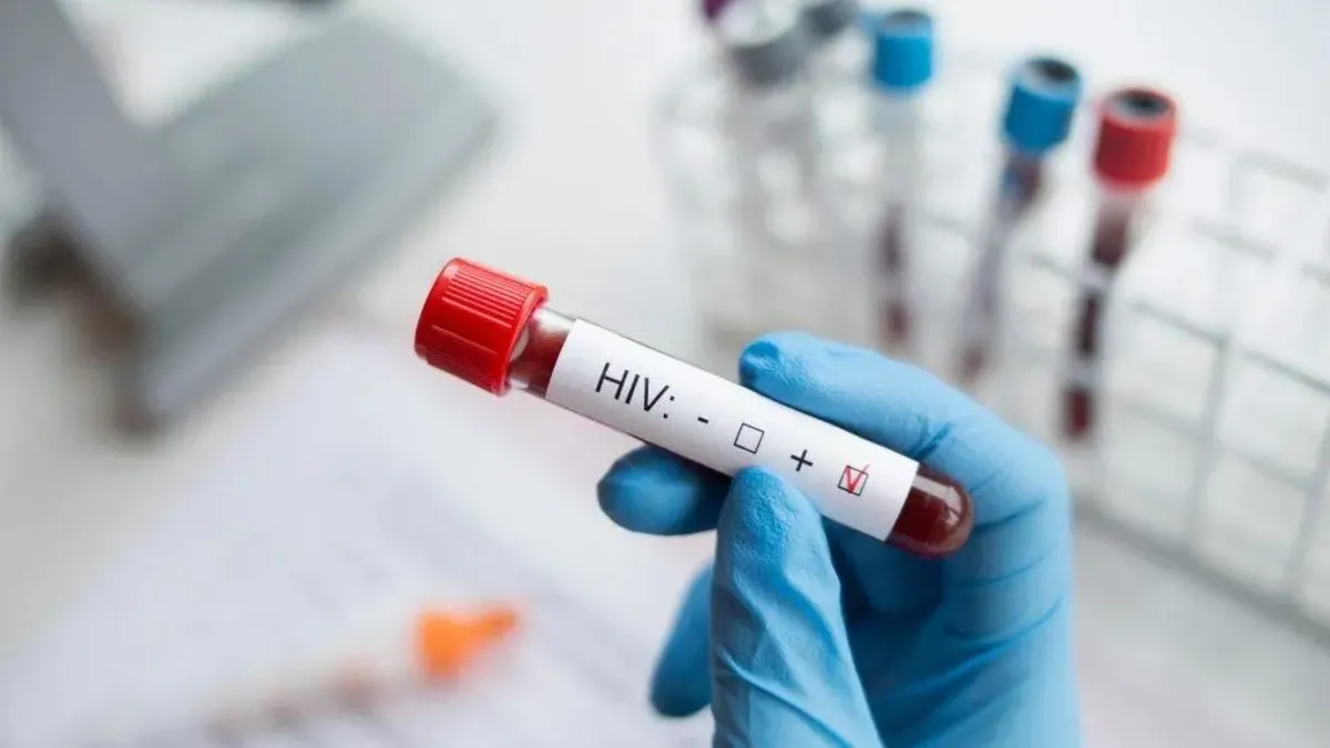 Eşinden HIV pozitif olduğunu sakladı! Cebindeki not gerçeği ortaya çıkardı
