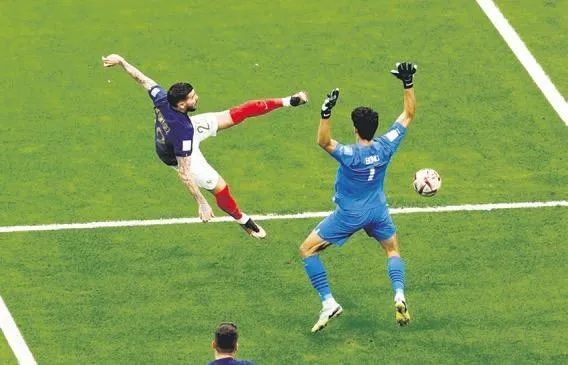 horoz-ottu-fas-ruyadan-uyandi-son-sampiyon-fransa-surprize-izin-vermedi-ve-finale-yukseldi-1671067414611.jpeg Horoz öttü Fas rüyadan uyandı! Son şampiyon Fransa, sürprize izin vermedi ve finale yükseldi-4