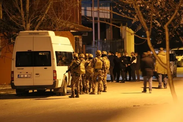 SON DAKİKA: Dur ihtarına uymadı ortalığı birbirine kattı! Elindeki tüfekle 2 saat sonra etkisiz hale getirildi-5