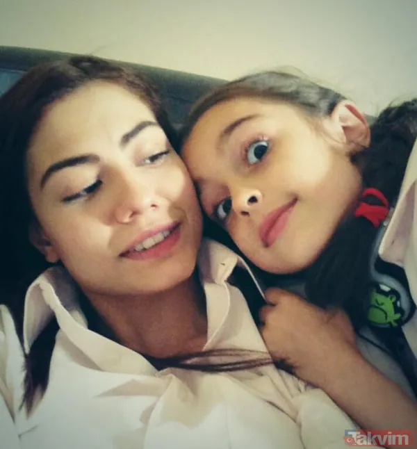 Bir Dönem Demet Özdemir'le De Aynı Dizide Rol Alan Genç Yeteneğin Genç Yaşındaki Bu Kariyerinin Mimarı İse Annesi Miraç Gündüz.