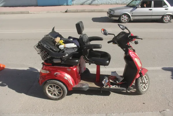 son-dakika-haberi-soka-girdi-gozyaslarini-tutamadi-1609401537534.jpg Son dakika haberi... Şoka girdi! Gözyaşlarını tutamadı-12