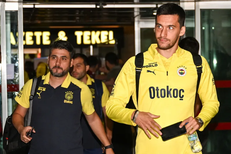 Fenerbahçe'de beklenmedik ayrılık! Şaşırtan neden - 10