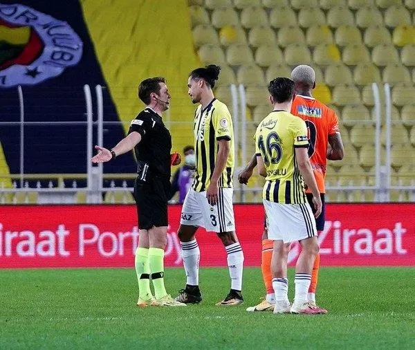 Ligde Galatasaray’a yenilen Fenerbahçe dün de Başakşehir’e kaybedip kupadan elendi-6