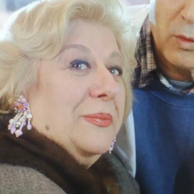 Postacı’nın efsane ikilisi Fatma Girik ve Kemal Sunal’ın şoke eden bağlantısı ortaya çıktı! Meğer rol arkadaşı kardeşiymiş... - 21