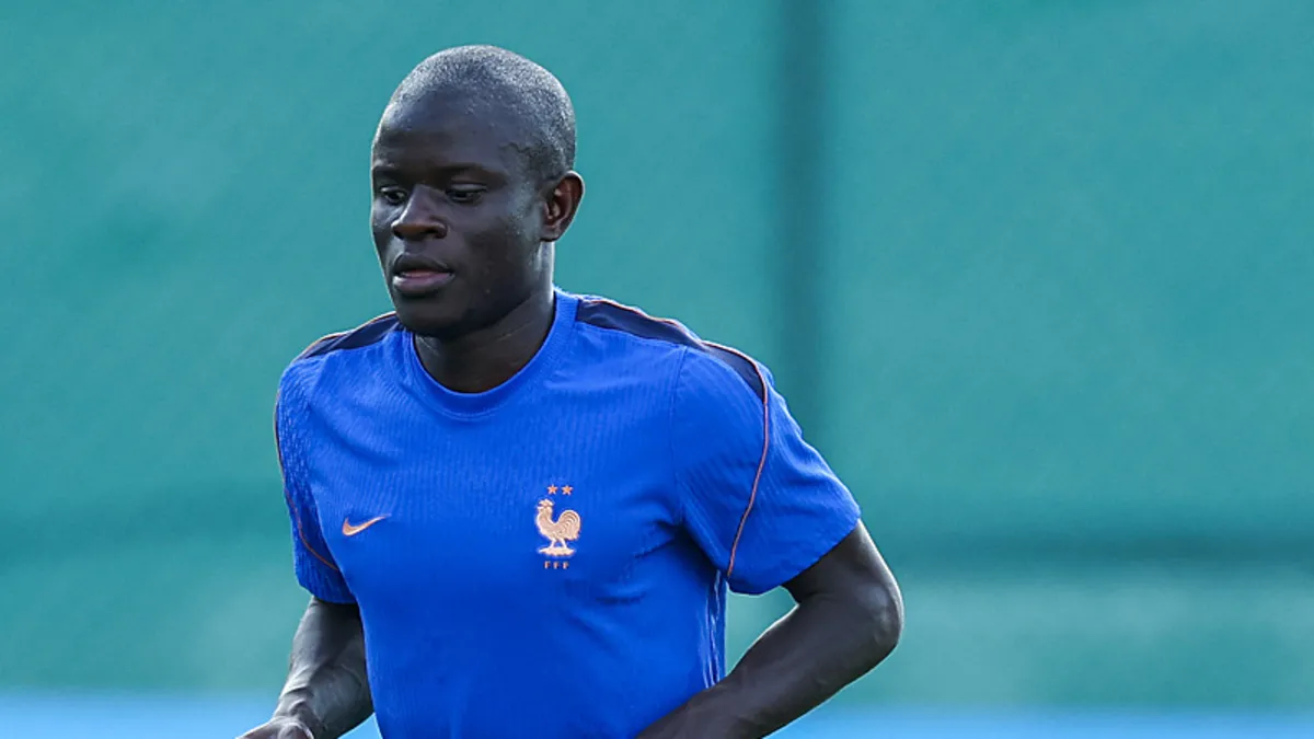 Fenerbahçe'ye bir kötü haber de Kante'den