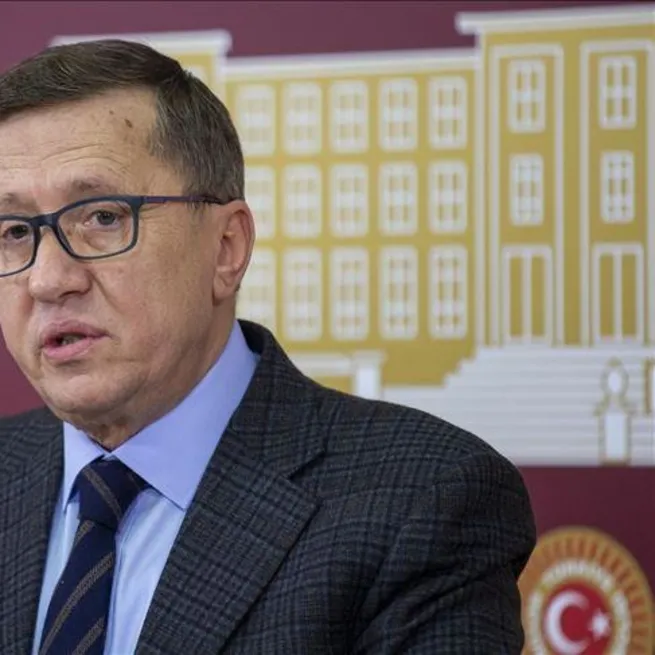 Şehit ailesine küfreden İYİ Partili Lütfü Türkkana Koceliden büyük tepki: Senin de hesabın sorulacak vatan haini