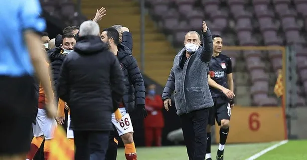 Galatasaray - Sivasspor maçının ardından Fatih Terim'den Hakem Ali Palabıyık'a tepki: Top oynamadığı için bilmiyor tabii...