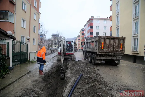 Selin yıktığı Kastamonu Bozkurt 6 ayda şantiyeye döndü! Yaza yetiştirilmeye çalışılıyor - 3
