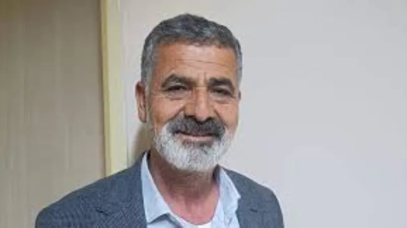 kayyum-atanan-halfetide-yilanin-basi-ezildi-mehmet-karayilan-teroristbasi-murat-karayilanin-yegeni-cikti-1730704987840.jpeg Görevden alınan Halfeti Belediye Başkanı Mehmet Karayılan (Takvim.com.tr / Arşiv)