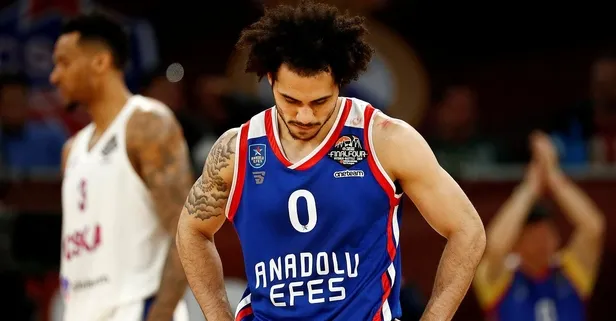 Anadolu Efes Tahkim Kurulu'nun Larkin için verilen kararı onadığını açıkladı