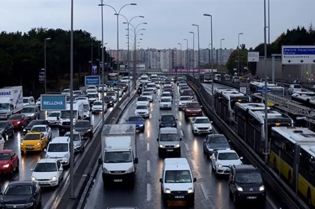 1 Ocak toplu taşıma ücretsiz mi? 1 Ocak Cumartesi toplu taşıma bedava mı? Metro, metrobüs, marmaray, otobüs…