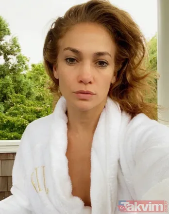 Merve Boluğur'un bacağındaki yazı sosyal medya gündeminde! 'Sevgilin mi yazdı?' - 18